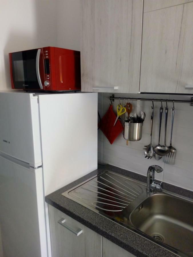 Mendula Appartement Pakoštane Buitenkant foto